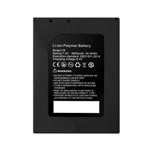 Na zdjęciu znajduje się czarny akumulator litowo-polimerowy z białymi napisami informacyjnymi na przedniej stronie. Akumulator ma oznaczenia dotyczące modelu, pojemności, napięcia oraz ostrzeżenia dotyczące bezpieczeństwa.