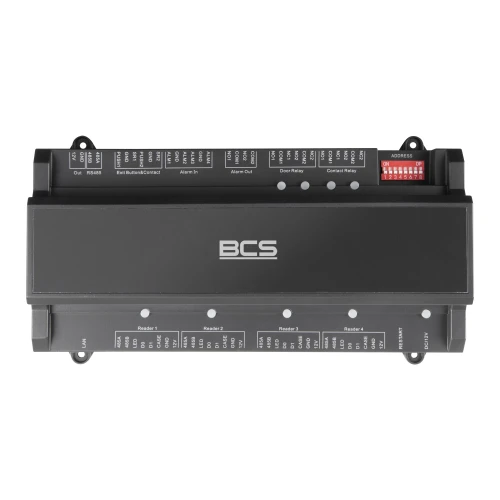 Zdjęcie przedstawia czarny kontroler dostępu marki BCS z różnymi portami i złączami na górze i dole urządzenia. Na środku obudowy widnieje logo BCS, a po prawej stronie znajduje się czerwona sekcja z przełącznikami.