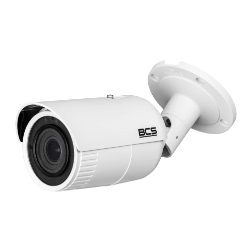 Biała tubowa kamera IP marki BCS z obiektywem skierowanym na wprost, zamontowana na regulowanym uchwycie. Kamera ma cylindryczny kształt i jest przeznaczona do monitoringu zewnętrznego.