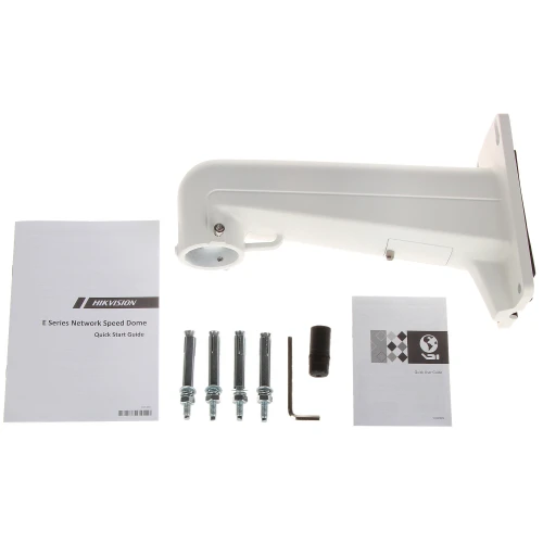 Na zdjęciu znajduje się biały uchwyt montażowy do kamer, obok którego leżą instrukcje obsługi, cztery śruby montażowe, klucz imbusowy oraz adapter. Produkt jest przeznaczony do instalacji kamer Hikvision, co sugerują dołączone materiały.