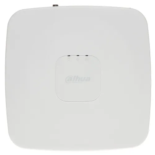 Kwadratowe, białe urządzenie elektroniczne z zaokrąglonymi rogami, posiada centralnie umieszczone logo Dahua. Na górnej powierzchni znajdują się trzy małe diody sygnalizacyjne.
