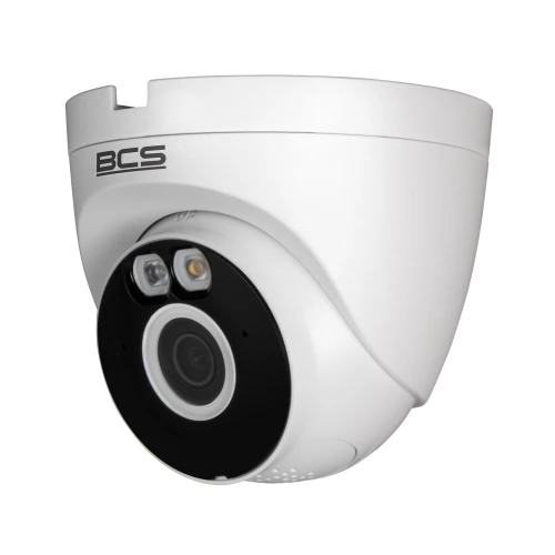 Biała zewnętrzna kamera WiFi o rozdzielczości 4 MPX z logo BCS na obudowie. Kamera ma okrągły kształt z czarnym panelem wokół obiektywu i dwoma diodami LED.